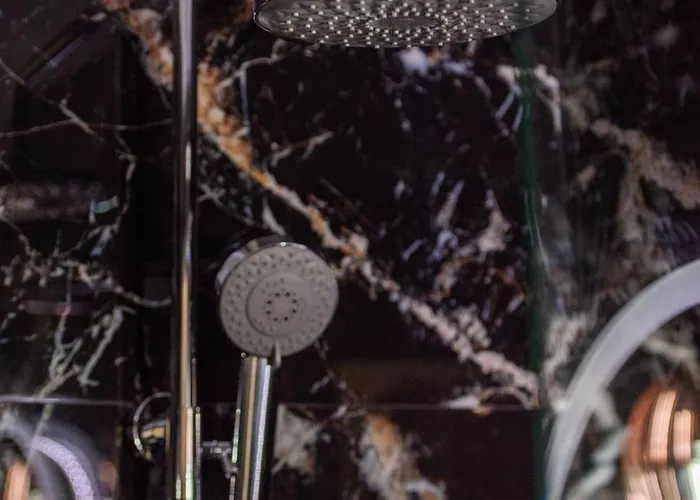 Vagathan - Lux Holidays