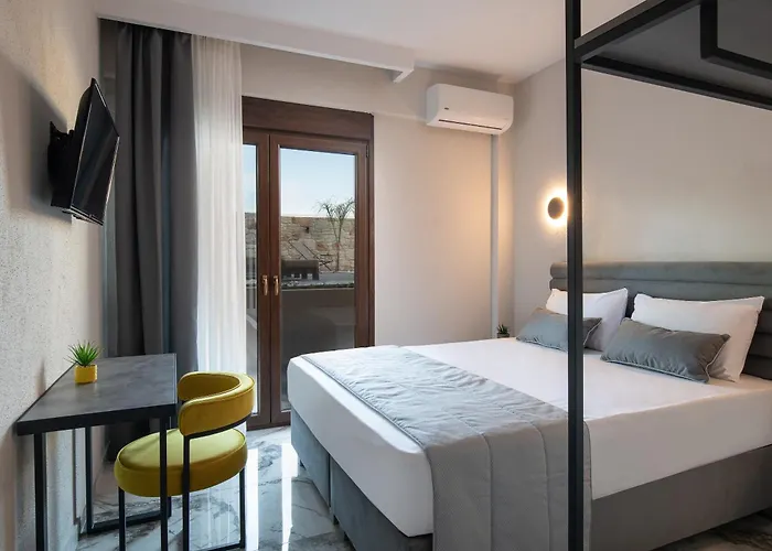 Vagathan - Lux Holidays Apartmanhotel 4*