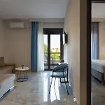 Vagathan - Lux Holidays Апарт-отель 3*