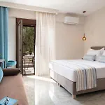 Vagathan - Lux Holidays Апарт-отель 3*
