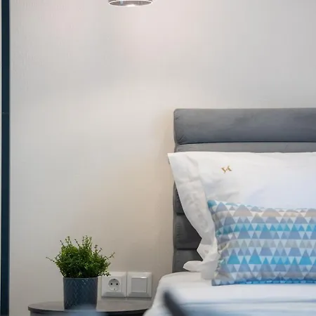 Vagathan - Lux Holidays