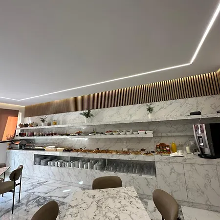 アパートホテル Vagathan - Lux Holidays