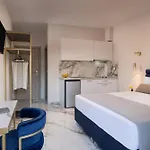 Vagathan - Lux Holidays Hotel de apartamente 3*