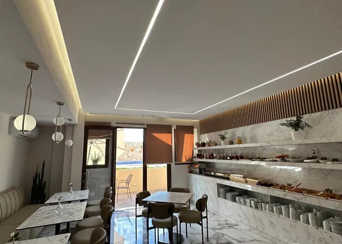 Vagathan - Lux Holidays Aparthotel